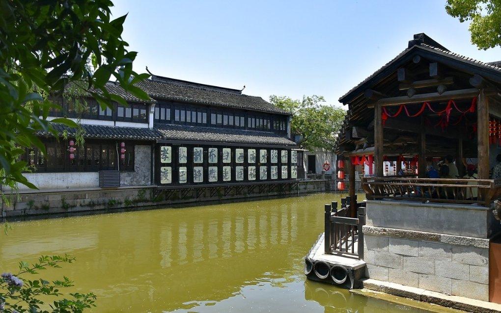 杀出重围人类分裂